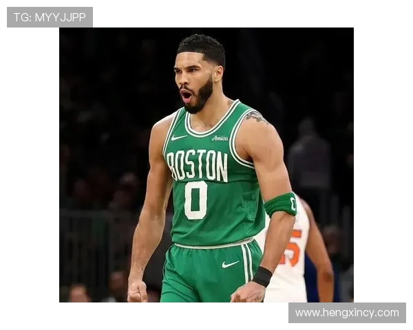 塔图姆因伤退赛尼克斯成功取得系列赛领先优势 塔图姆因伤退赛尼克斯成功取得系列赛领先优势