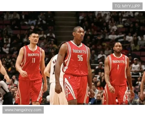 罗斯在NBA历史地位提升超越姚明引发热议与讨论